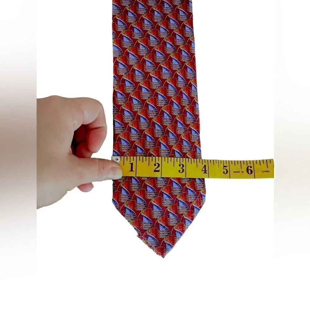 Ermenegildo Zegna Red Blue Gold geometric silk tie Italy
